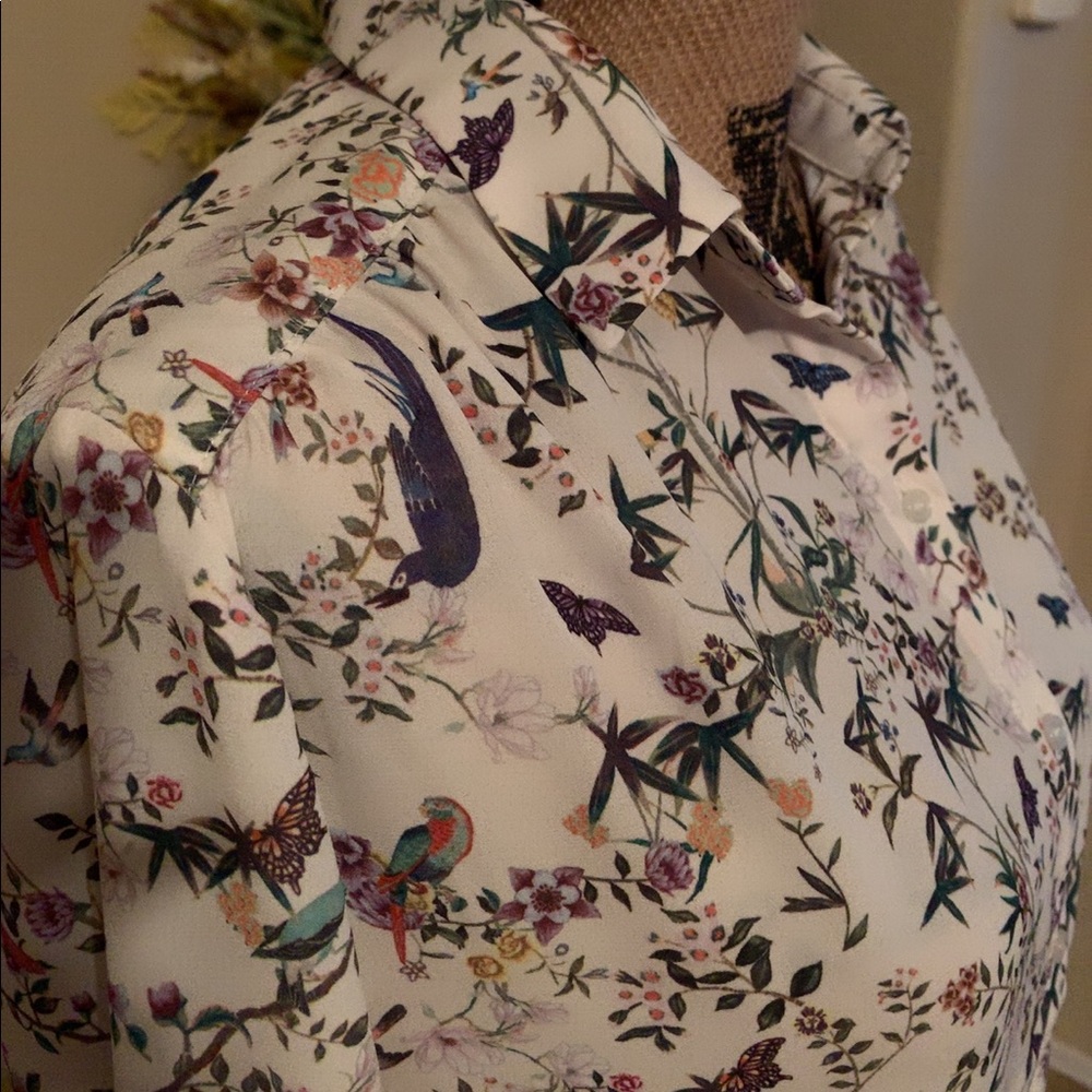 ❤️❤️H&M blouse 🦜